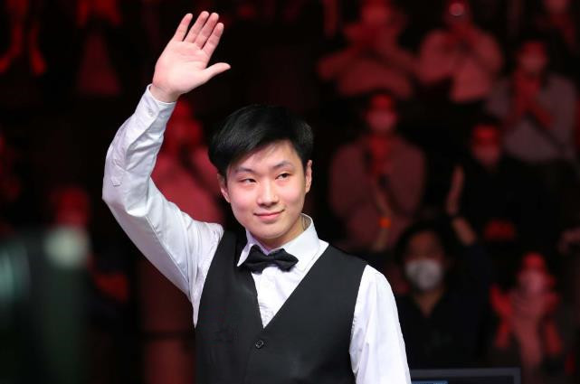 与曼城的比 与曼城的比