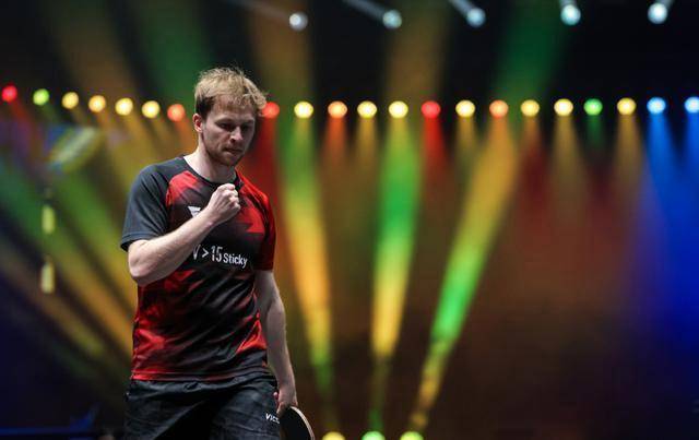 横空出世 横空出世